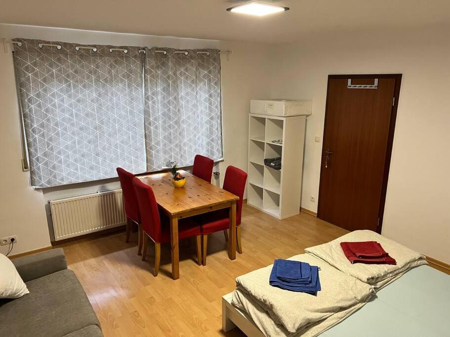 Ferienwohnung In Rheinnaehe Rheinbreitbach Exterior foto