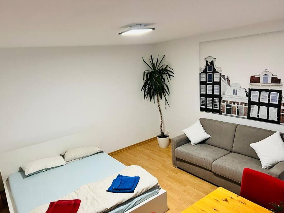 Ferienwohnung In Rheinnaehe Rheinbreitbach Exterior foto